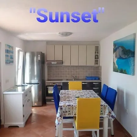 In With Sea View, Balcony, Air Conditioning, Wifi 5130-1 Apartament Slatine